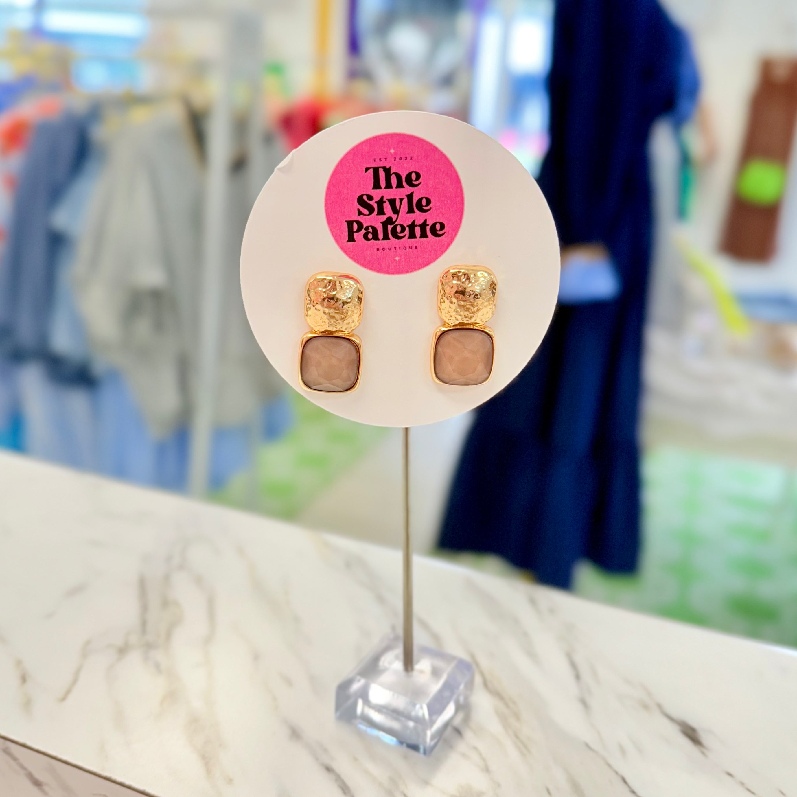 Neutral Timeless Earrings