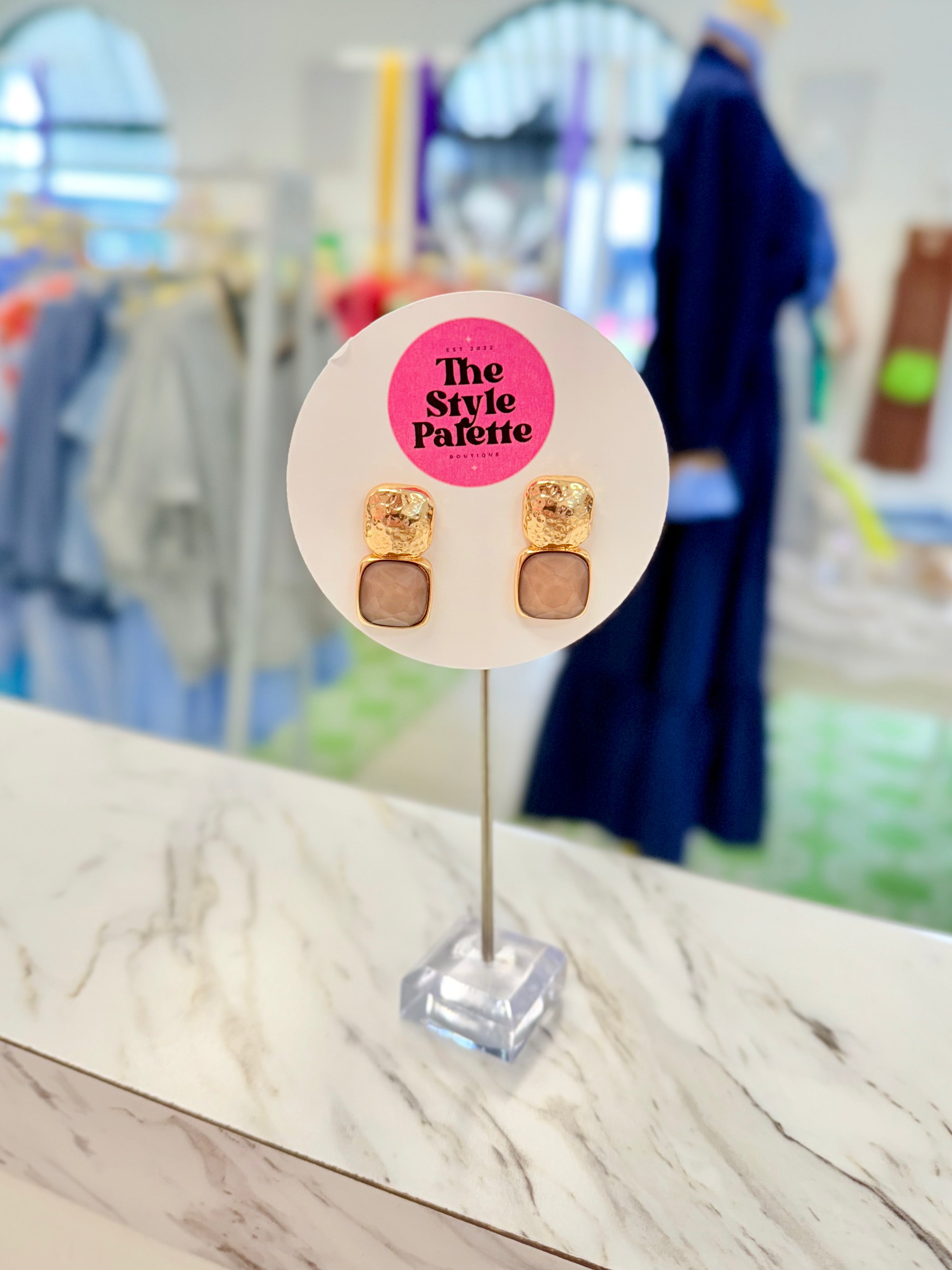 Neutral Timeless Earrings