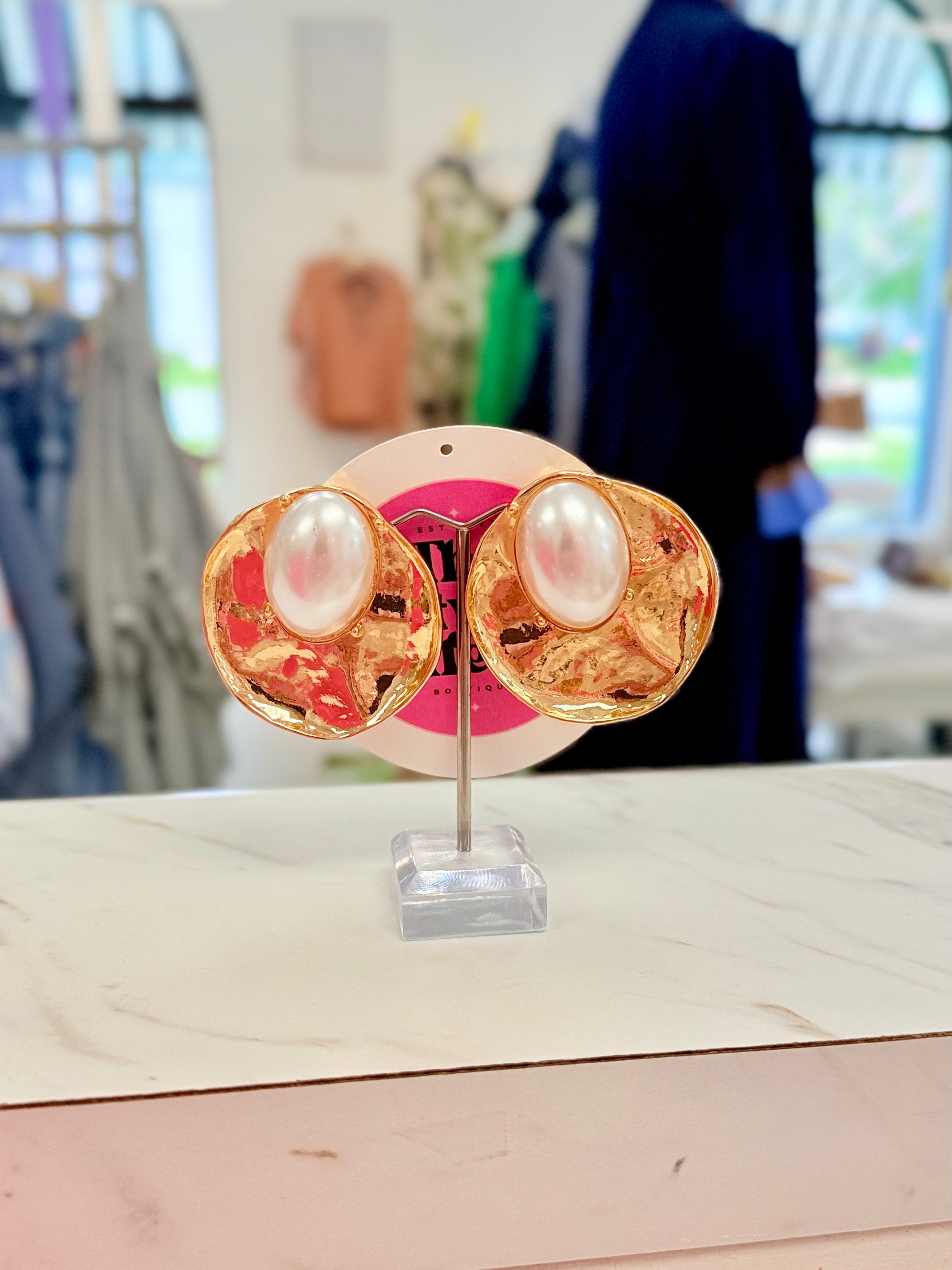 Aurora Pearl Earrings