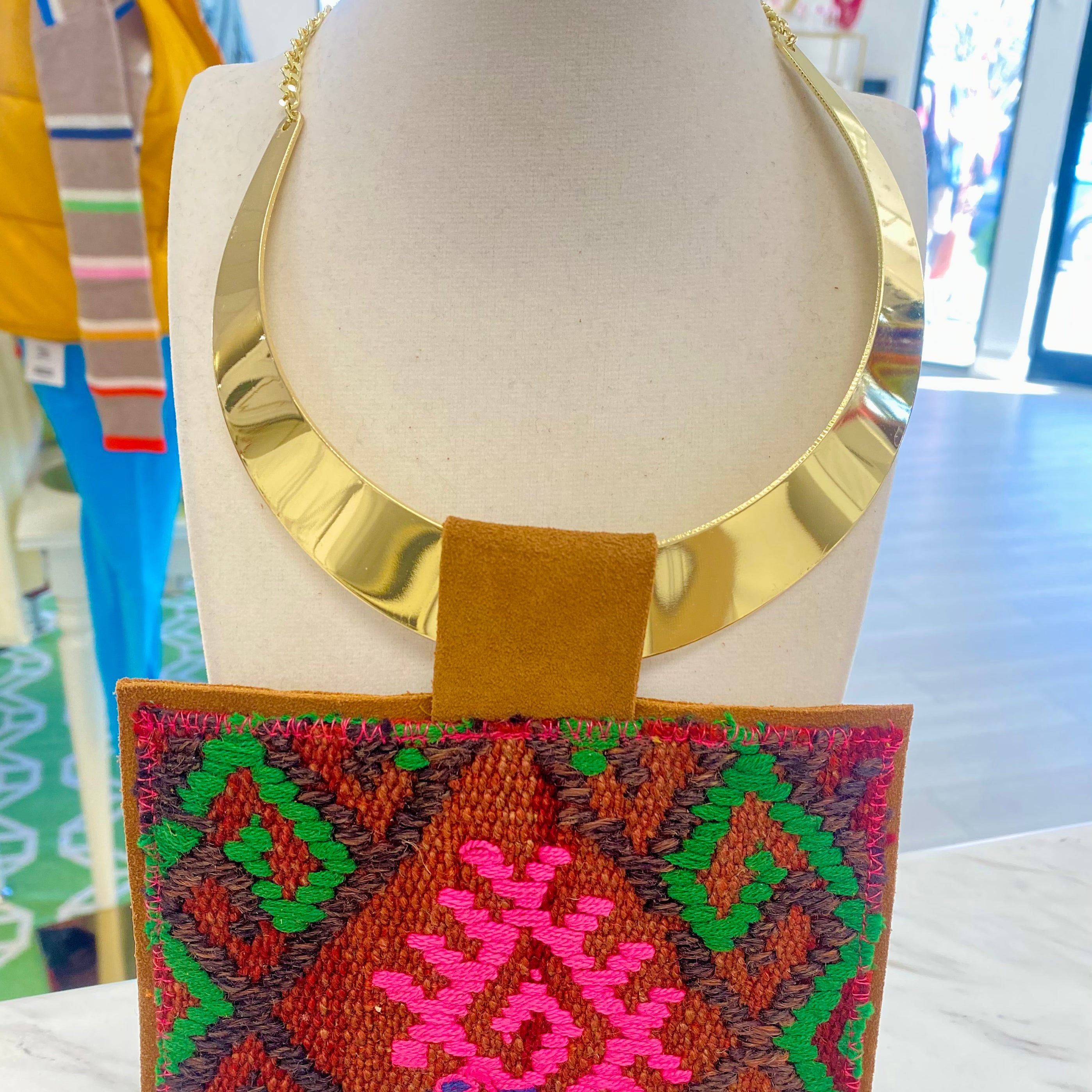 ORIJINAL Shiny Pendant Necklace- Red, Brown, Pink, Green