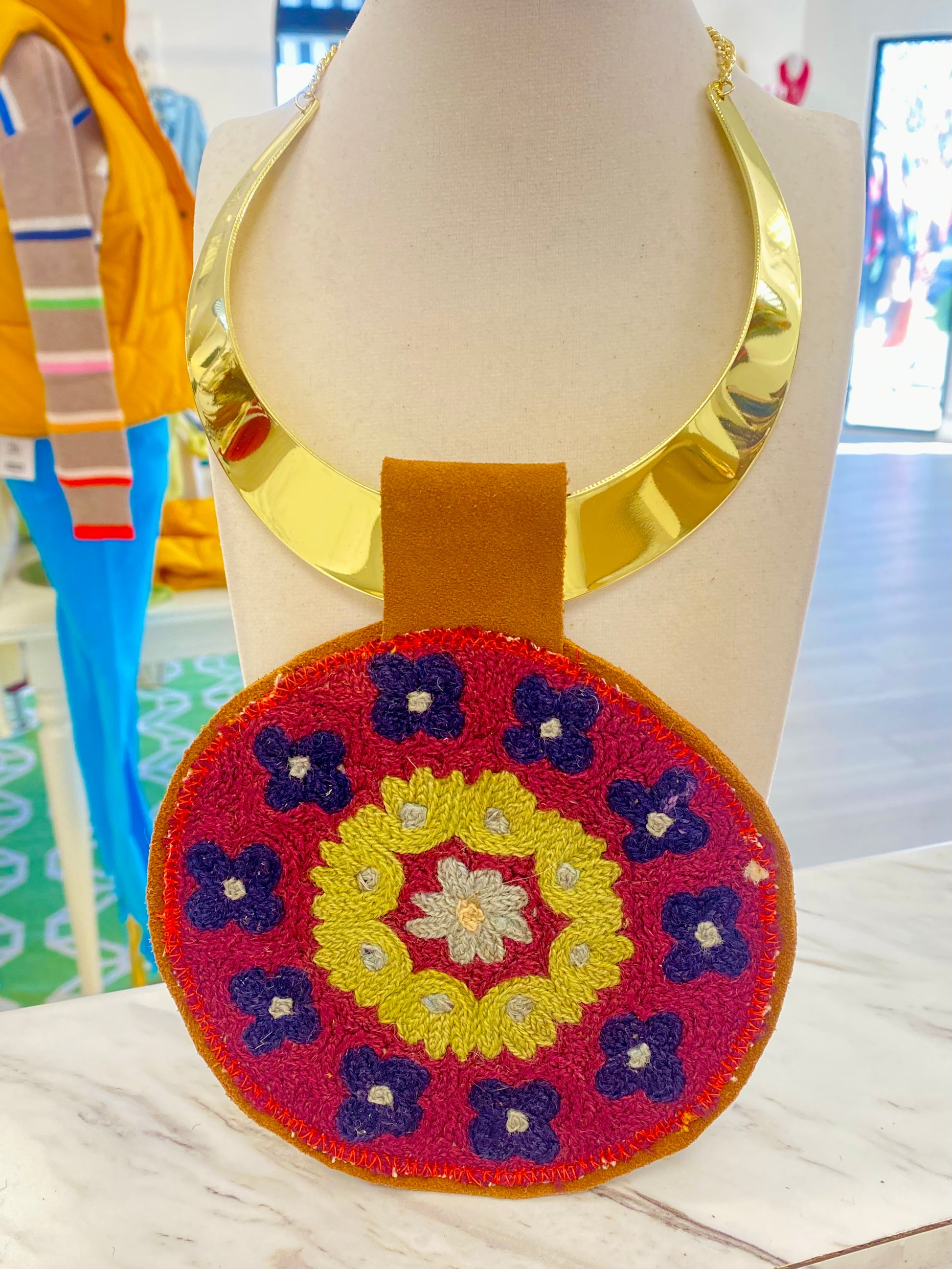 ORIJINAL Shiny Pendant Necklace- Dark Purple, Green, Light Blue