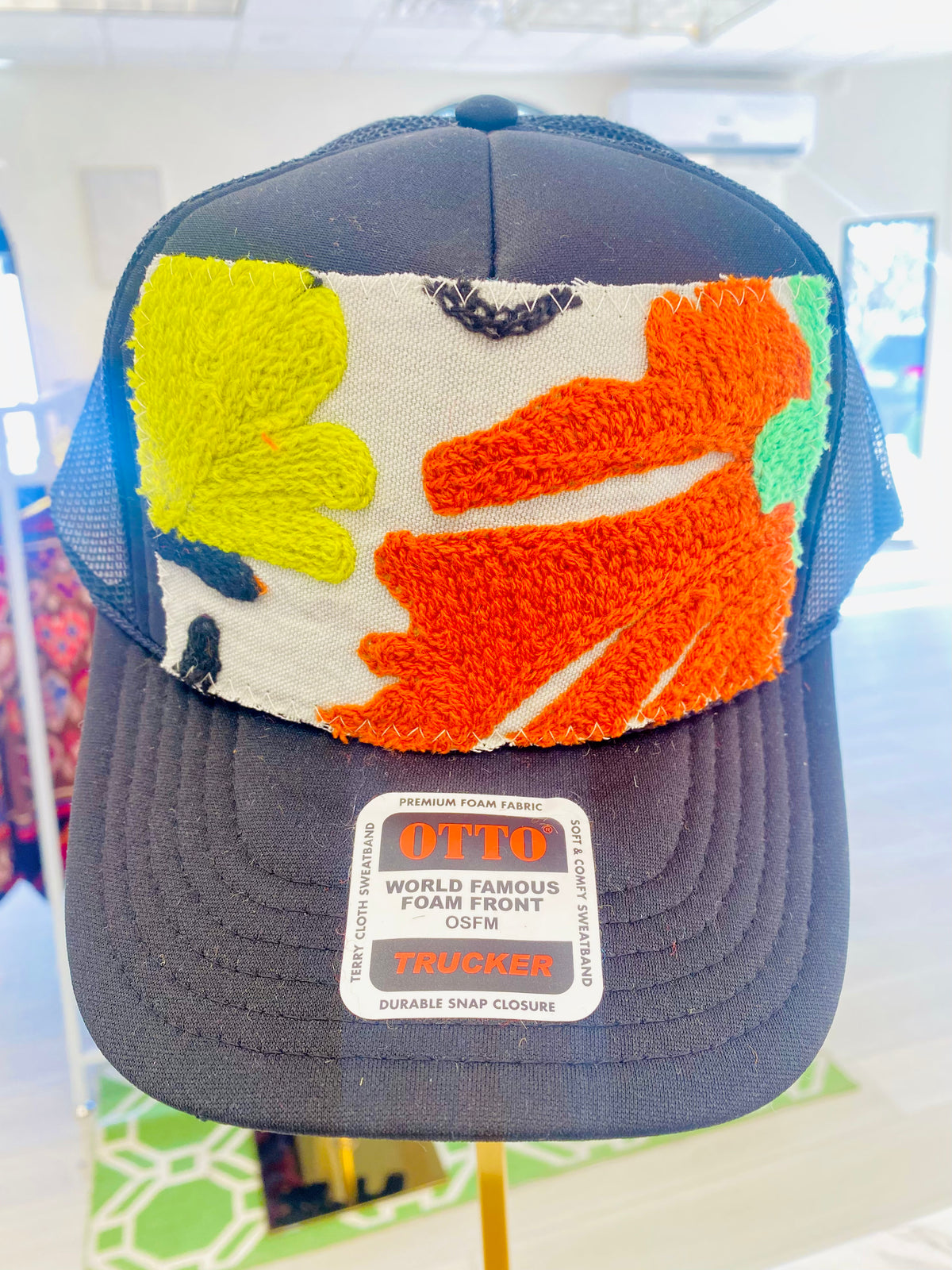 ORIJINAL Trucker Hat in Black - Orange, Yellow, Green, Black