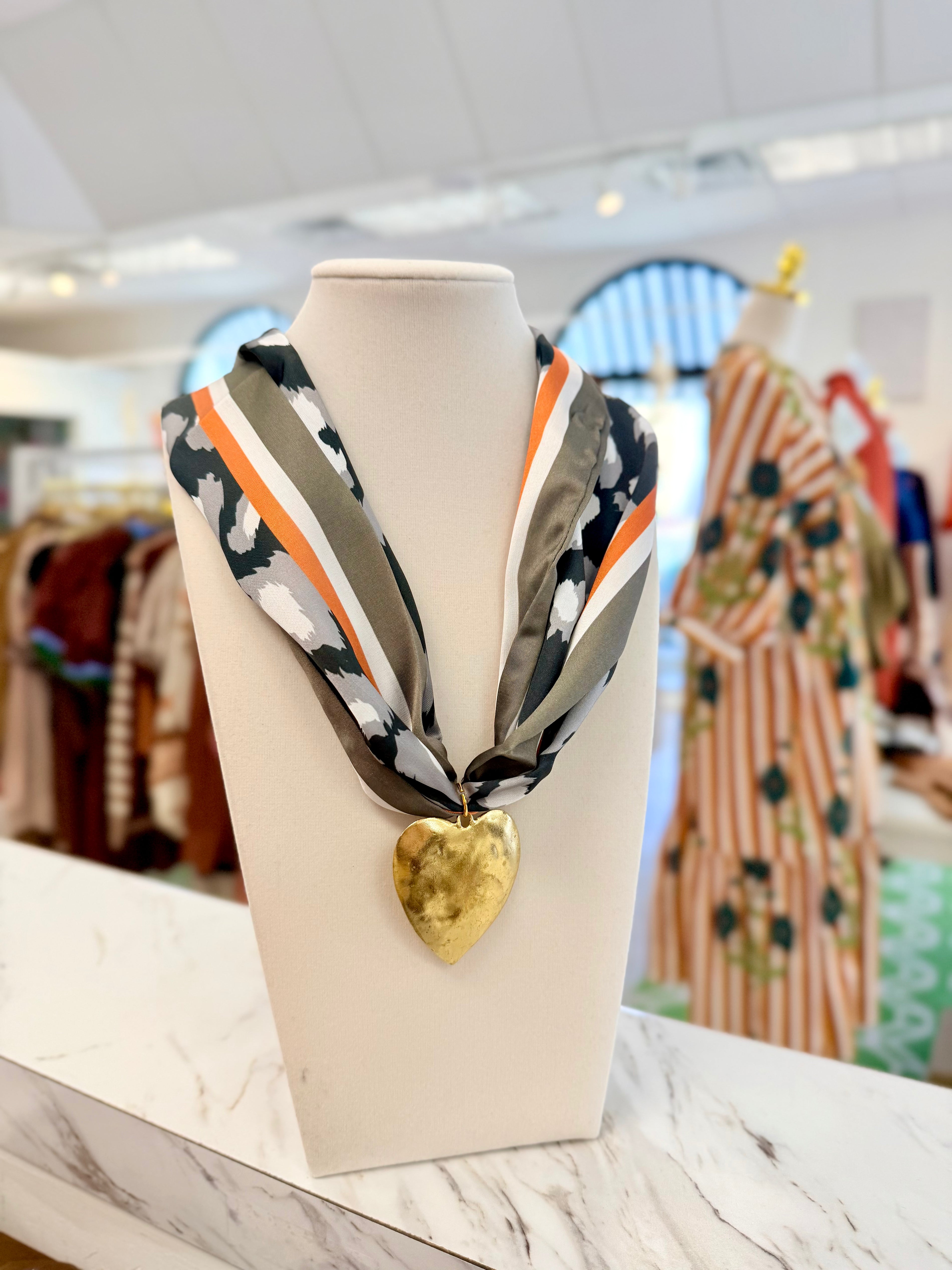 Cheetah Love Scarf Necklace - Olive