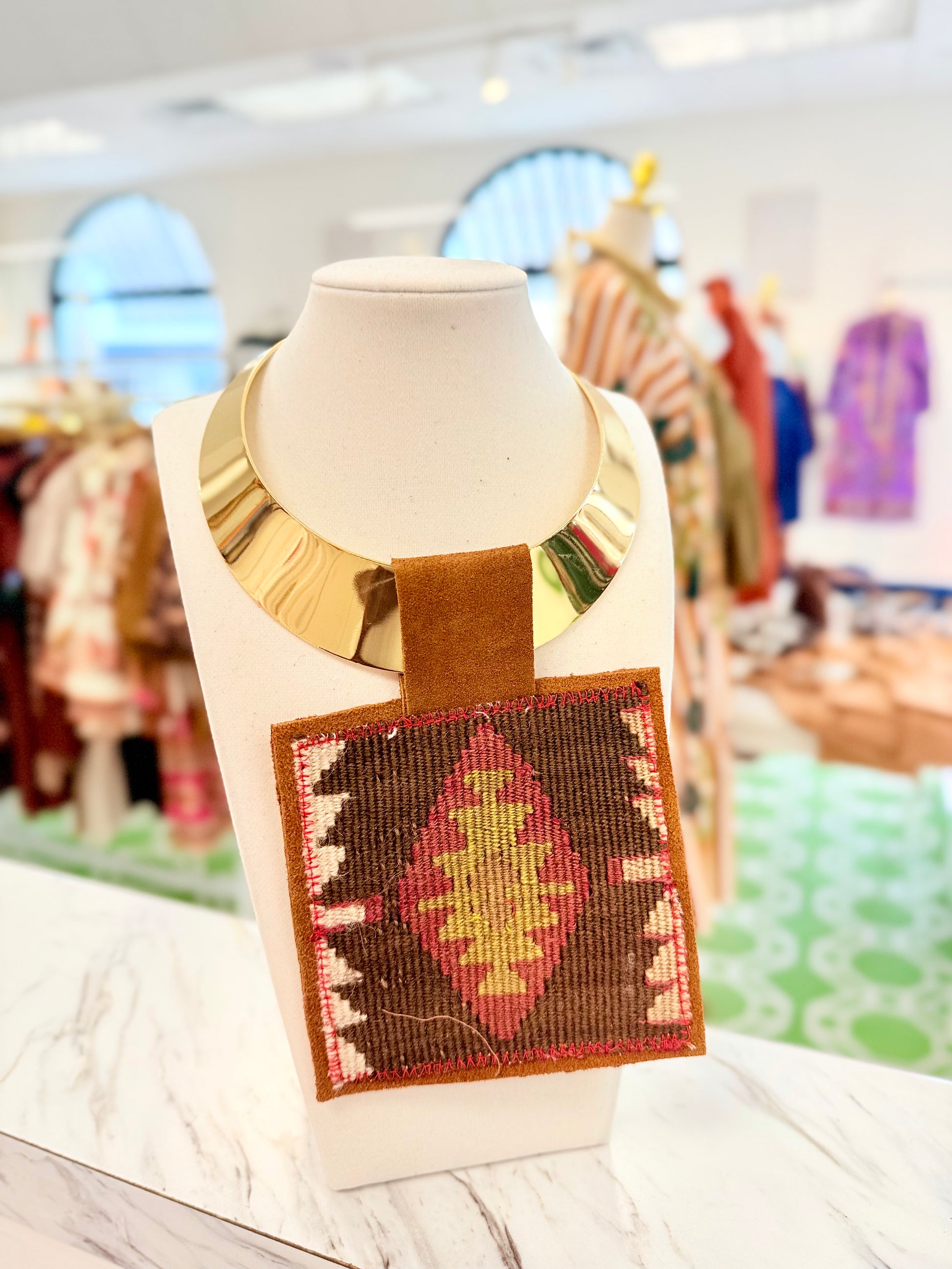 ORIJINAL Brass Pendant Necklace - Brown/Red Patch