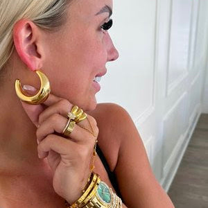 Blake Hoops - CHANSUTTPEARLS