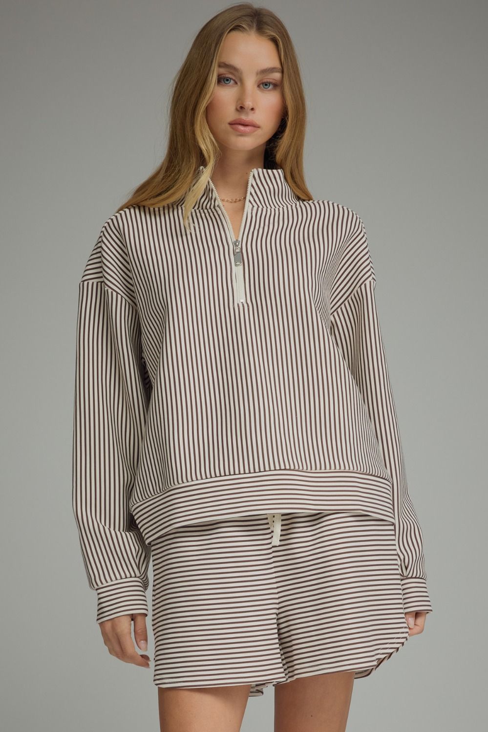Do it All Lounge Pullover in Brown